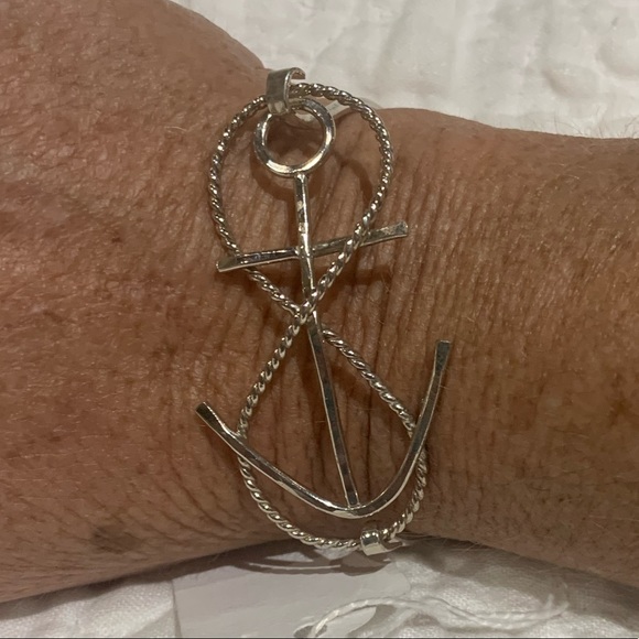 Sterling Silver Anchor Bracelet - Picture 3 of 7
